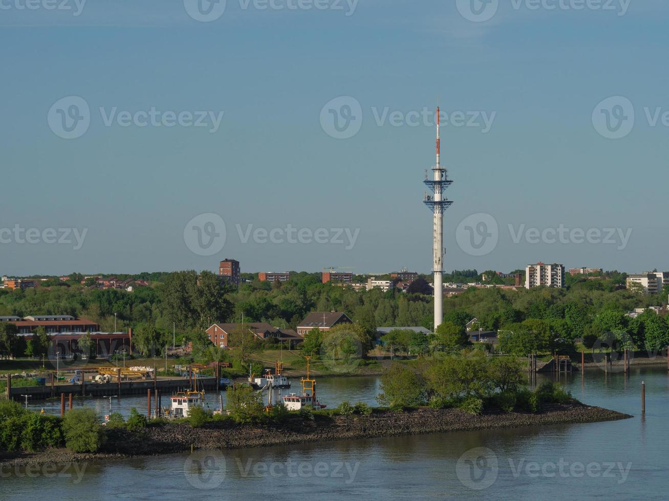 hamburg en de rivier de elbe foto