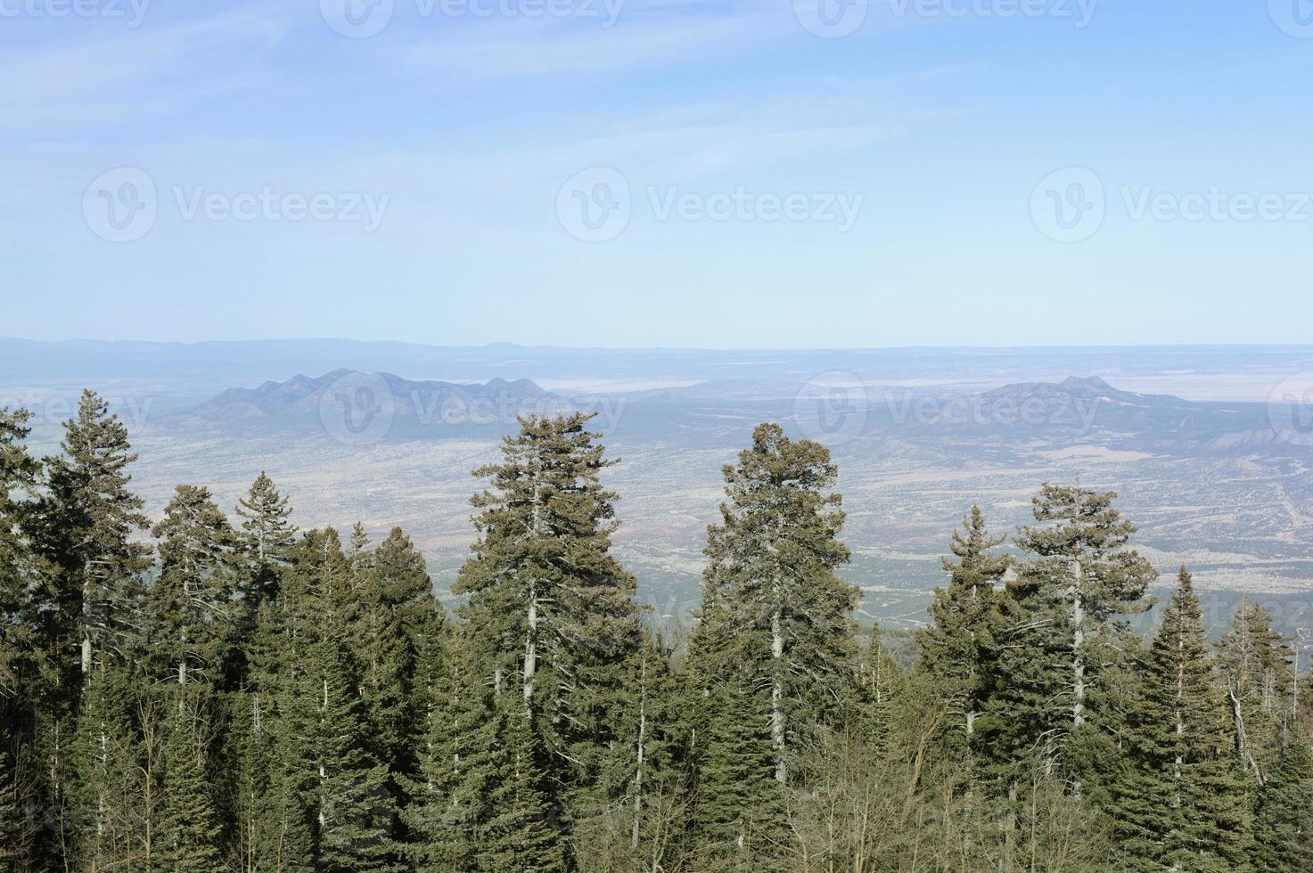zuidwestelijk landschap - uitzicht vanaf de sandia-top foto