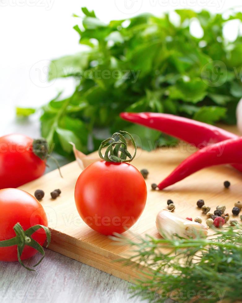 tomaten en kruiden foto