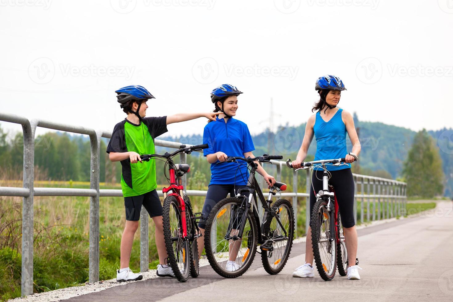 familie fietsen foto