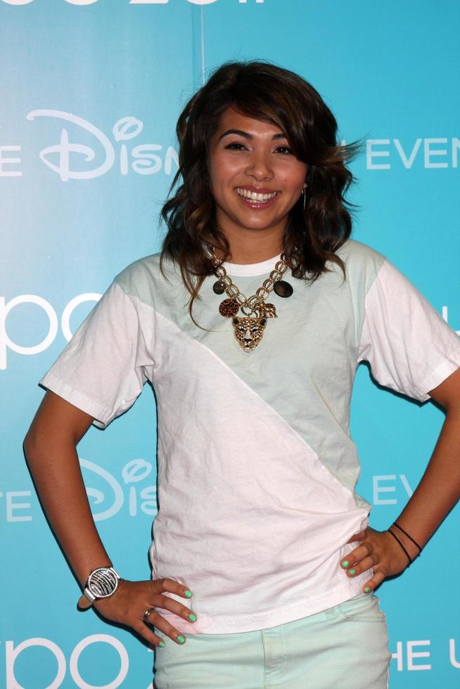 los angeles, 19 aug - hayley kiyoko op de d23 expo 2011 in het congrescentrum van anaheim op 19 augustus 2011 in anaheim, ca foto