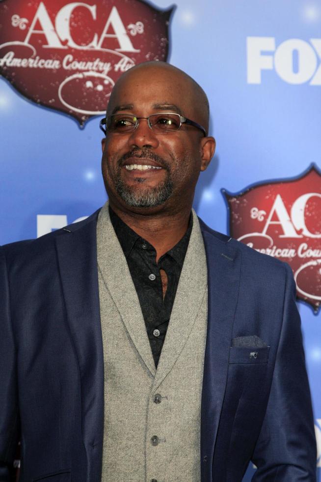 las vegas, 10 dec - darius rucker bij de 2013 american country awards in mandalay bay events center op 10 december 2013 in las vegas, nv foto