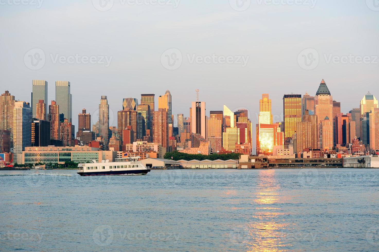New York City Manhattan bij zonsondergang foto