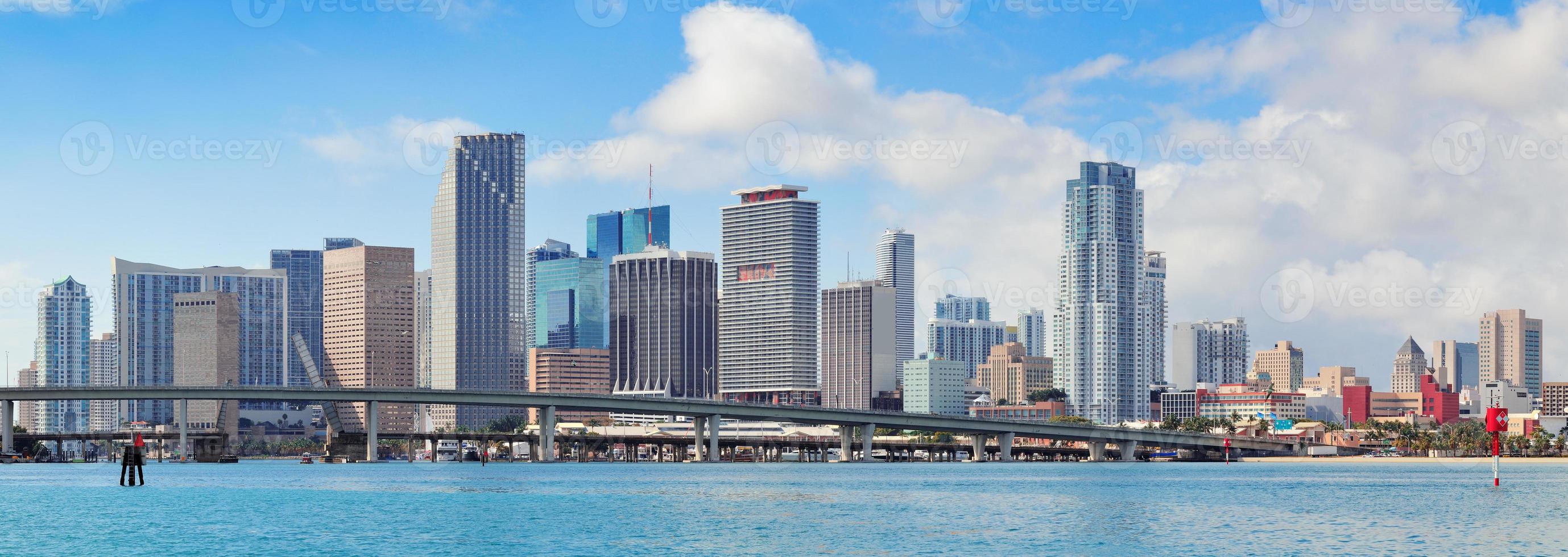 Miami wolkenkrabbers uitzicht foto