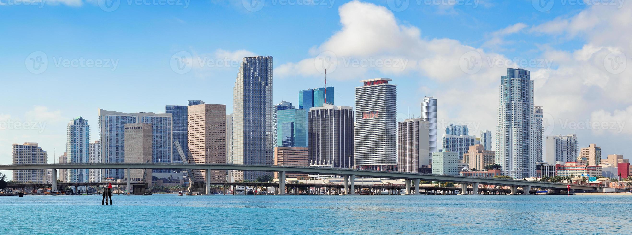 Miami wolkenkrabbers uitzicht foto