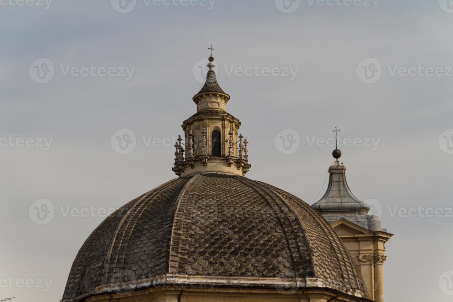 Piazza del Popolo in Rome foto