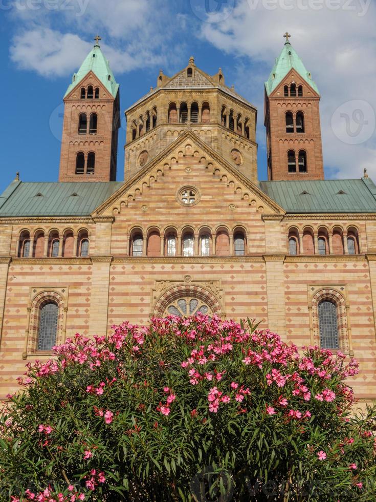 de oude stad van speyer in duitsland foto