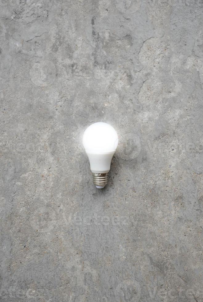 led lamp met verlichting - bespaar lichttechnologie - uitzoomen foto
