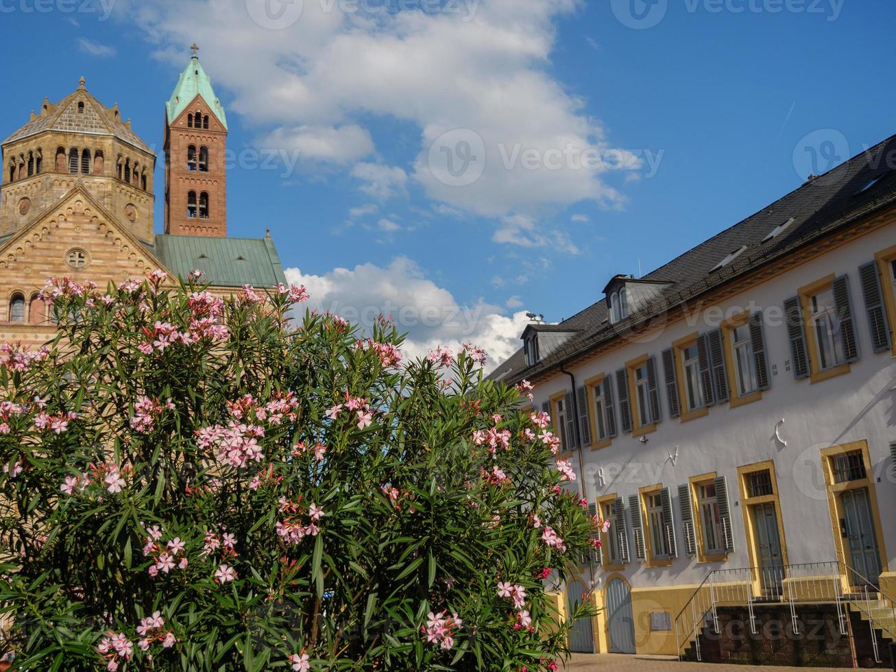 de oude stad van speyer in duitsland foto