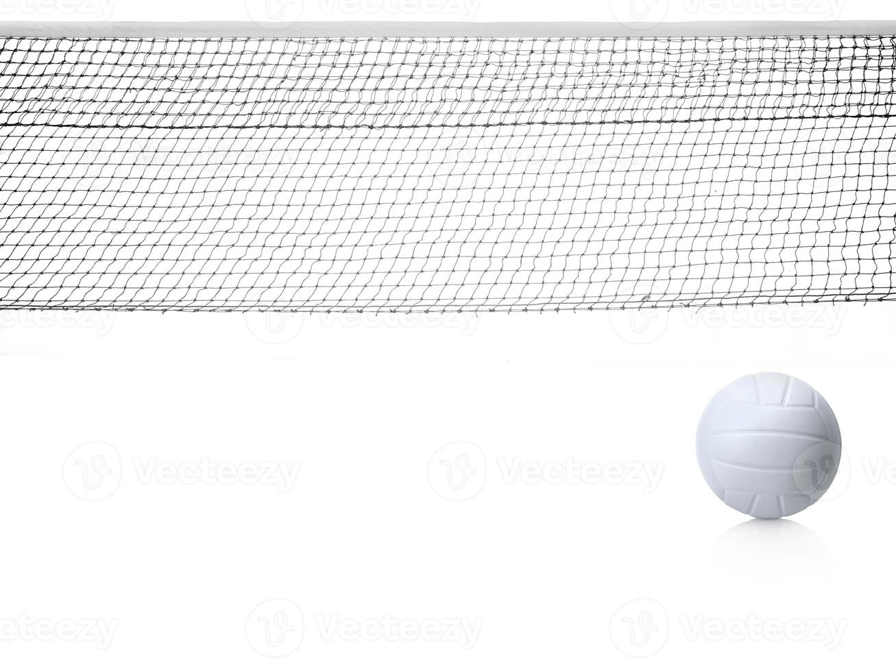 geïsoleerd volleybalnet op de witte achtergrond foto