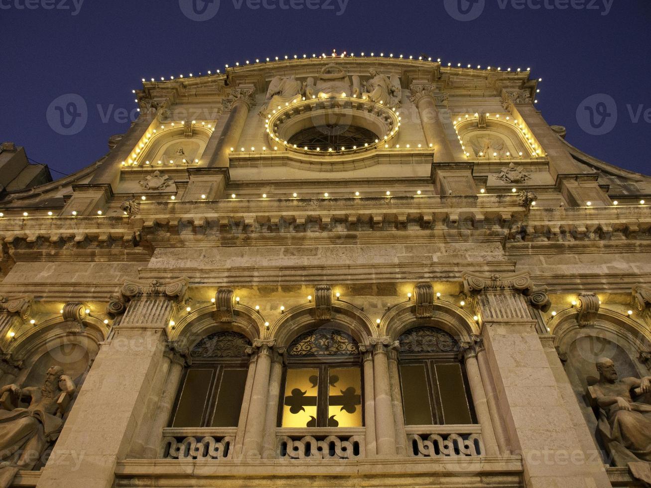 de stad valetta op het eiland malta foto