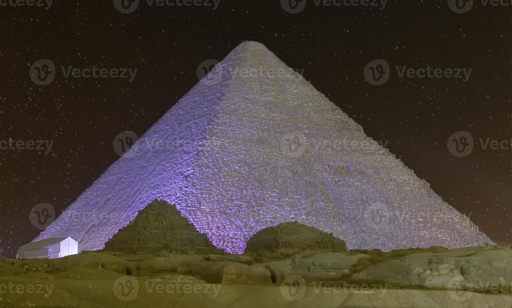 grote piramide van gizeh in cairo, egypte foto