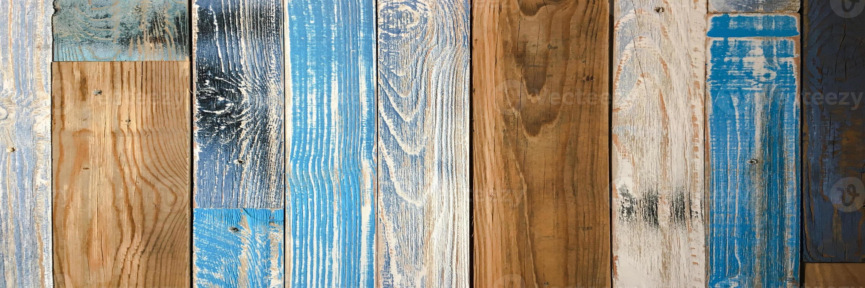 houtstructuur achtergrond. houten vloer of tafel met natuurlijk patroon voor design en decoratie. bruin graan zacht hout oppervlak. foto