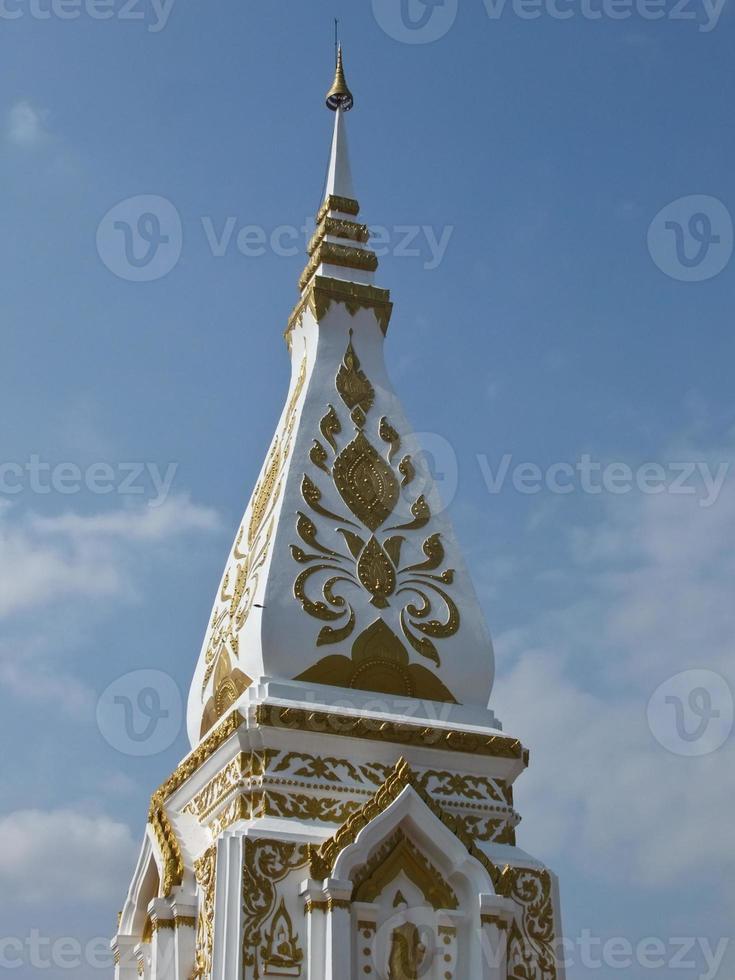 Phra die pagode prijst in Nakhon Phanom, Thailand foto