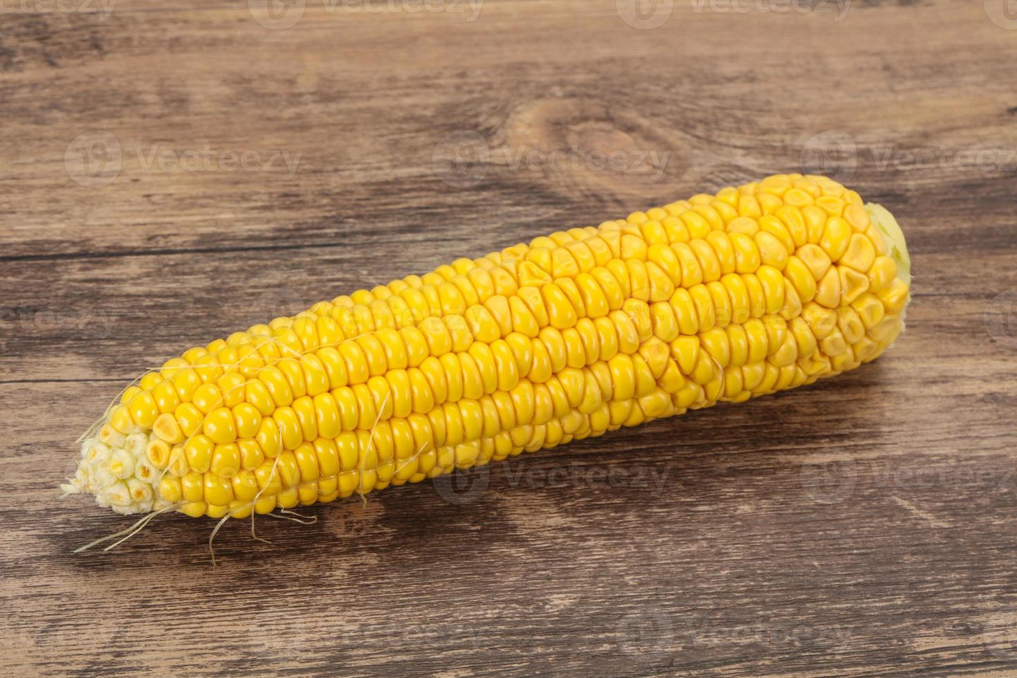 zoete zachtgele natuurlijke maïs foto