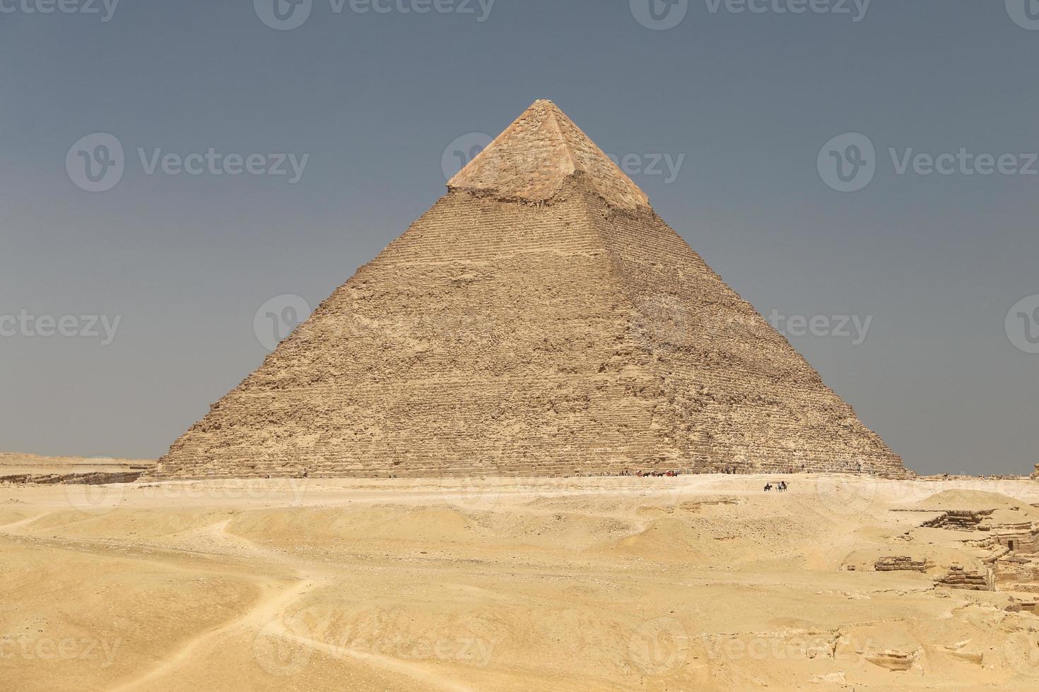 piramide van khafre in het piramidecomplex van gizeh, cairo, egypte foto
