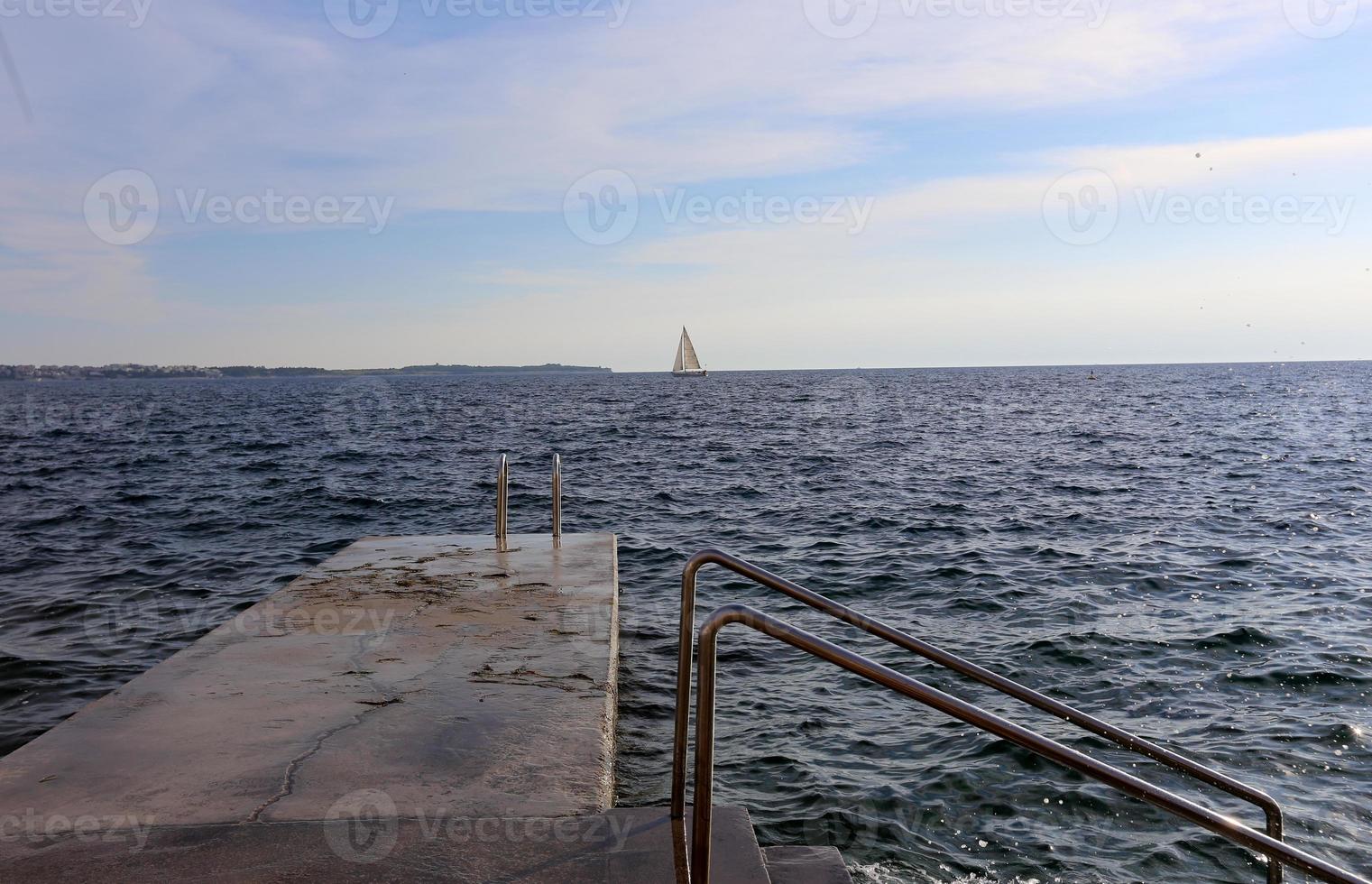 mediterrane kust in Noord-Israël foto