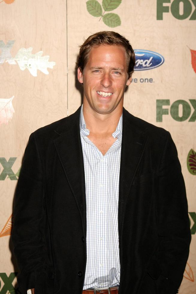 los angeles, 12 sep - nat faxon arriveert op de 7e jaarlijkse fox fall eco-casino party bij de boekbinderij op 12 september 2011 in culver city, ca foto