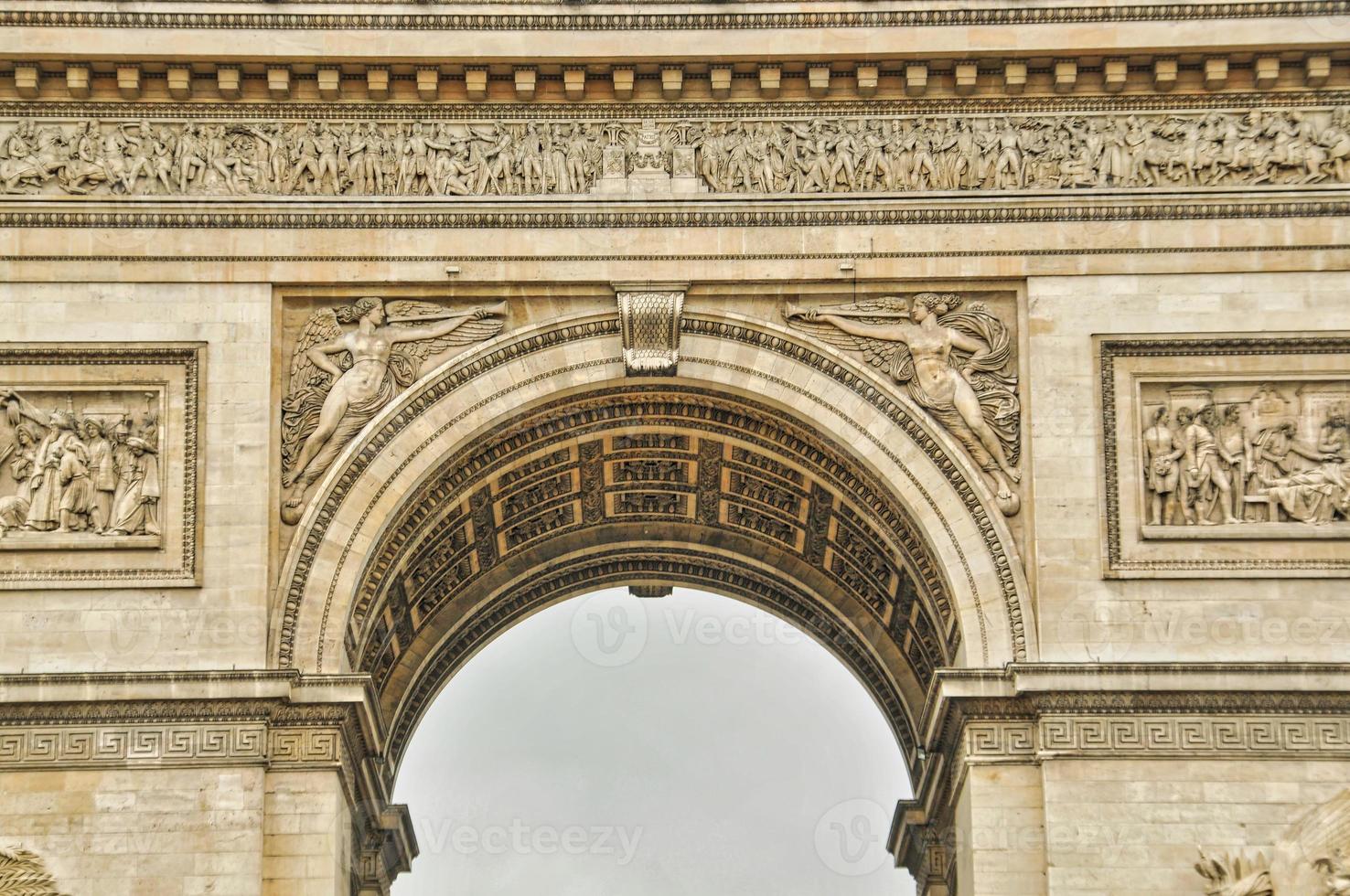 arc de triomphe etoile in parijs foto