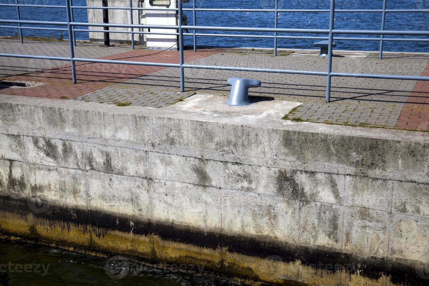 onderdelen in de zeehaven foto