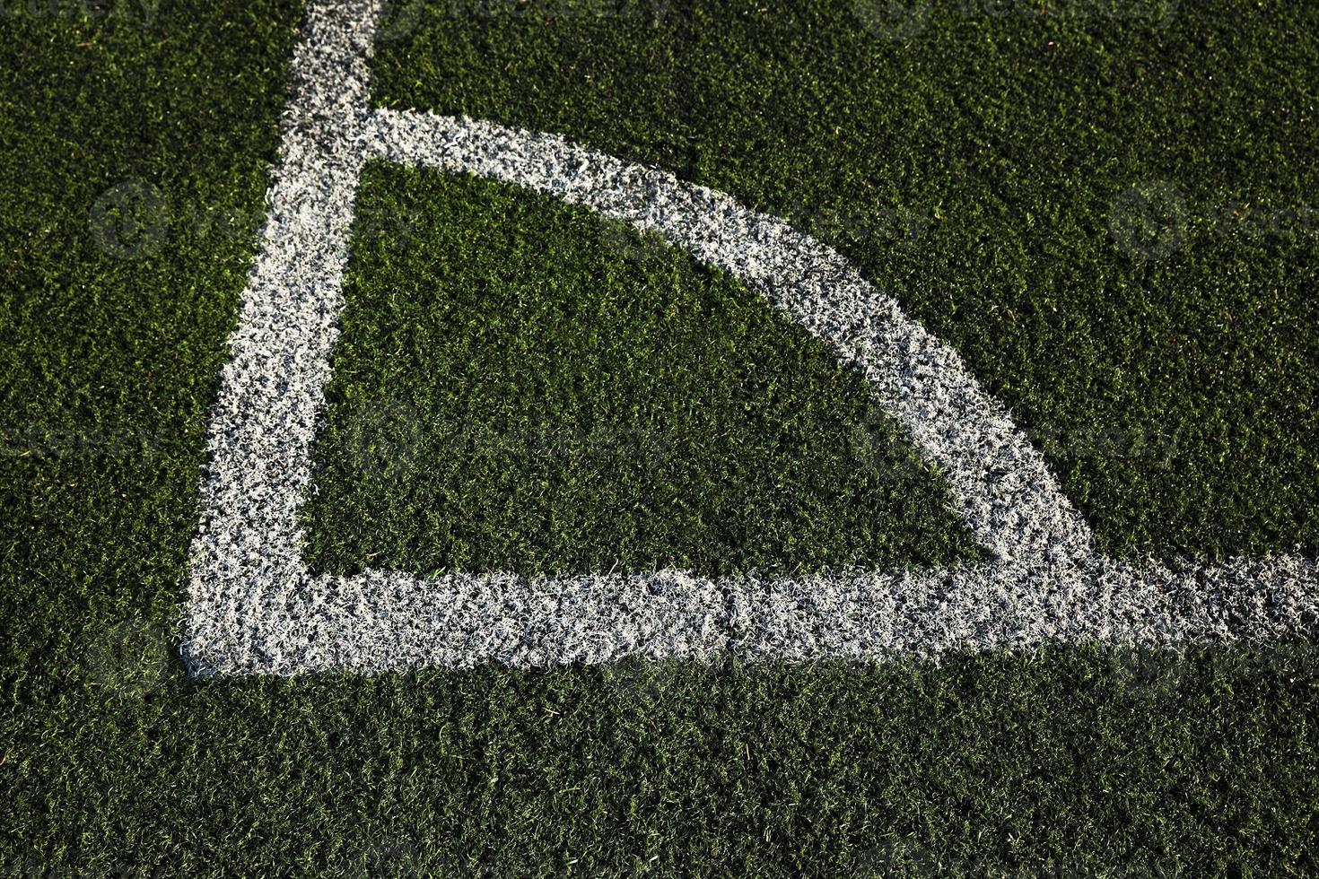 markeringen van een voetbalveld foto