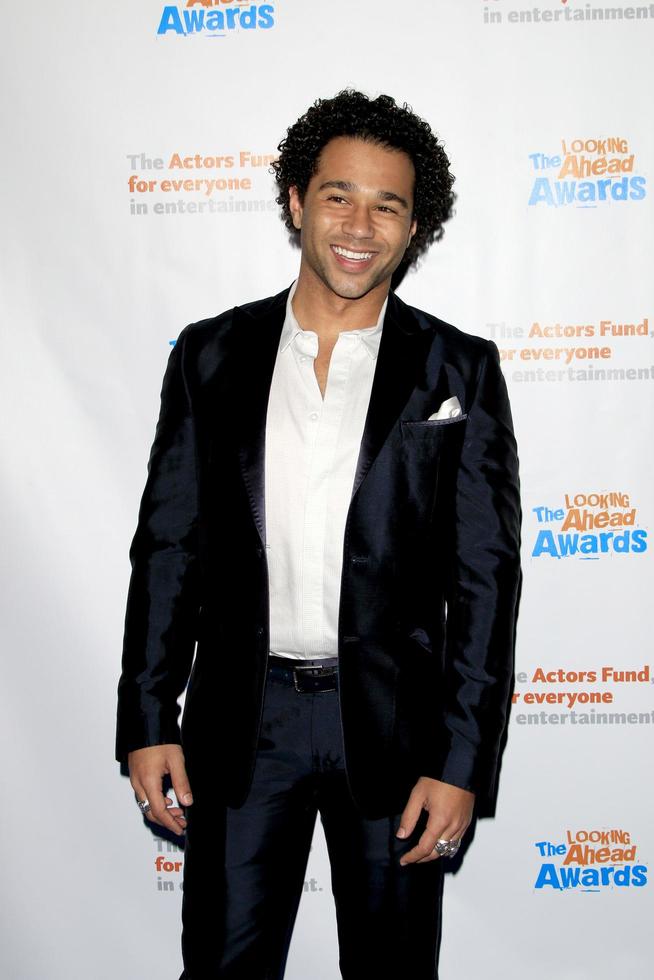 los angeles, 3 dec - corbin bleu bij de acteursfondsen die vooruitkijken awards in het taglyan-complex op 3 december 2015 in los angeles, ca foto