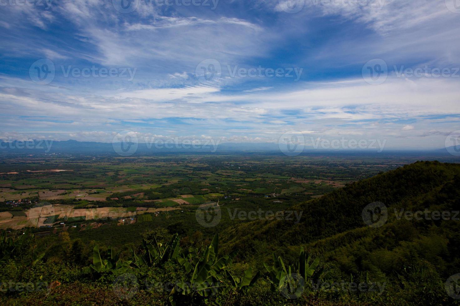 gezichtspunt bij tat mok nationaal park thailand foto