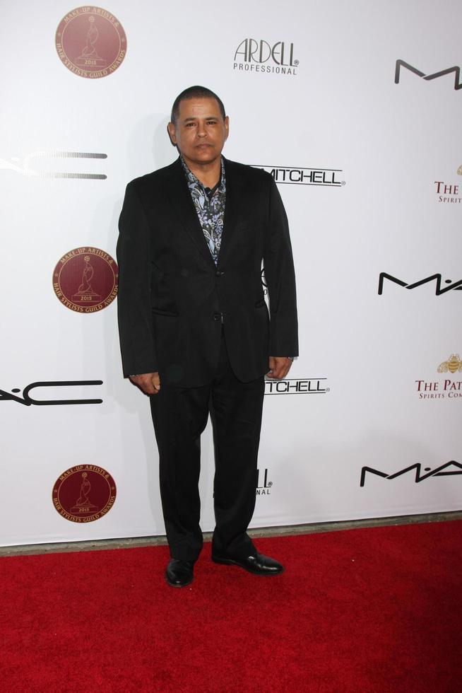 los angeles, 14 feb - raymond cruz bij de 2015 make-up en hair stylists guild awards in een opperste theater op 14 februari 2015 in los angeles, ca foto