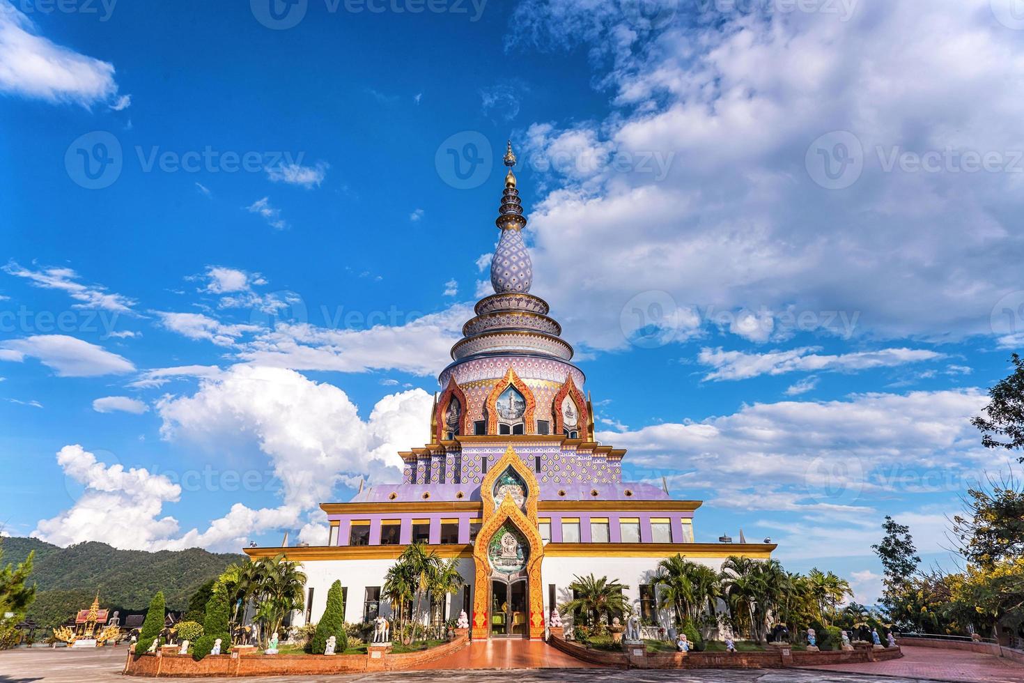 pagode van de tempel van tha ton. foto