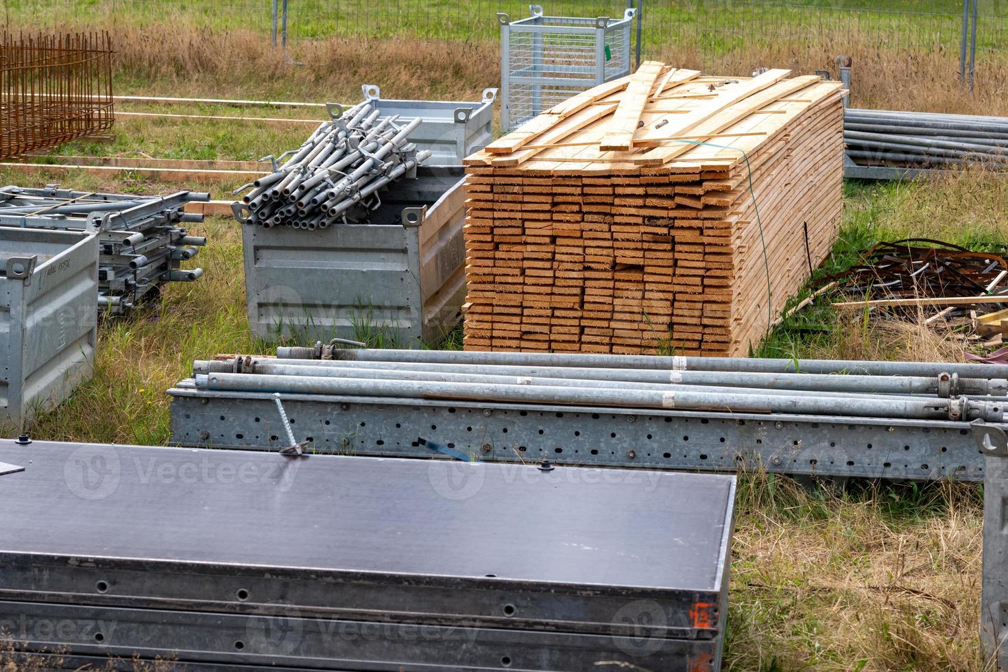 bouw van een huis met ander materiaal foto