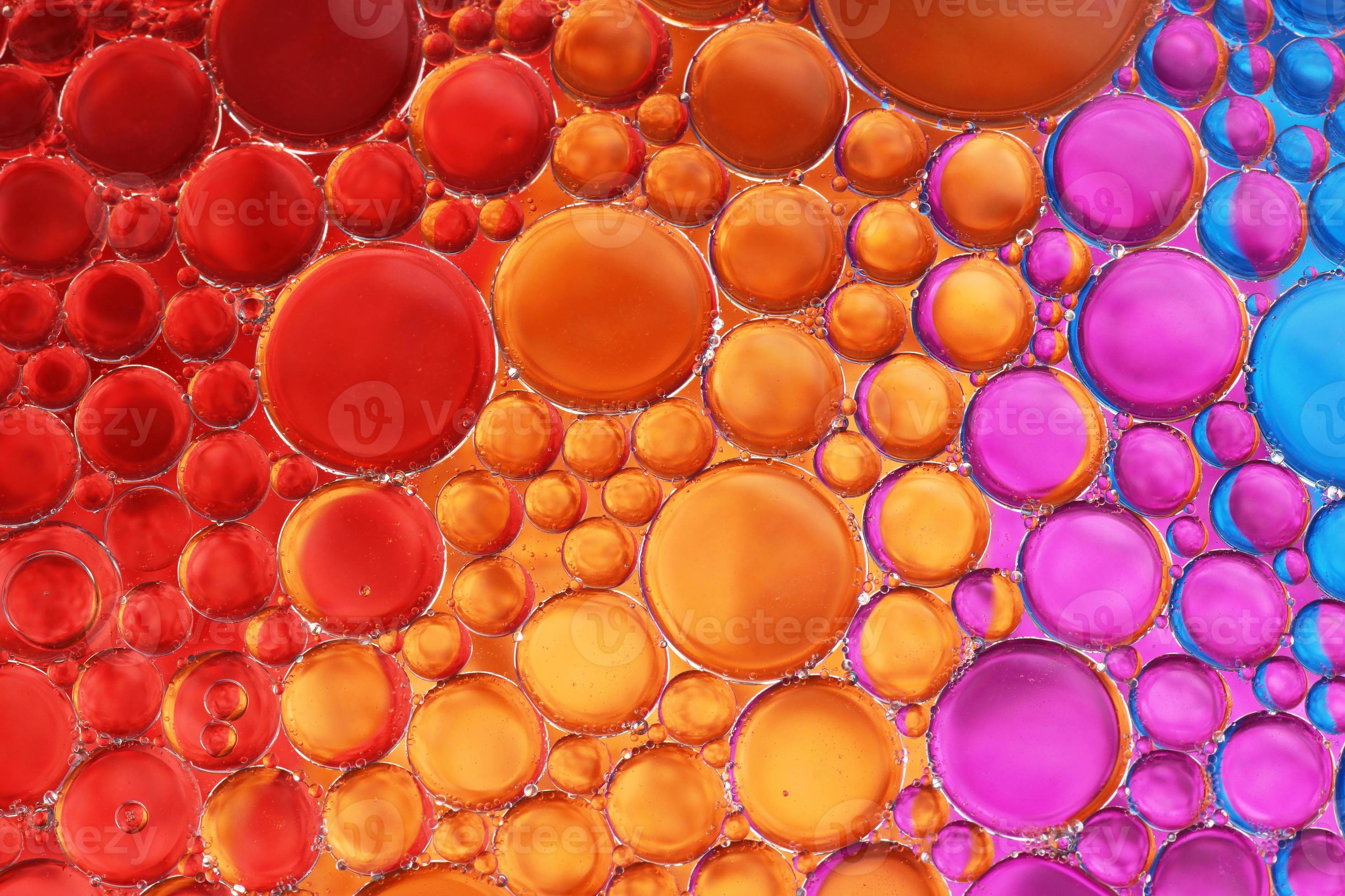identificatie metriek Uitbreiding olie en water over kleuren 18 1002097 Stockfoto