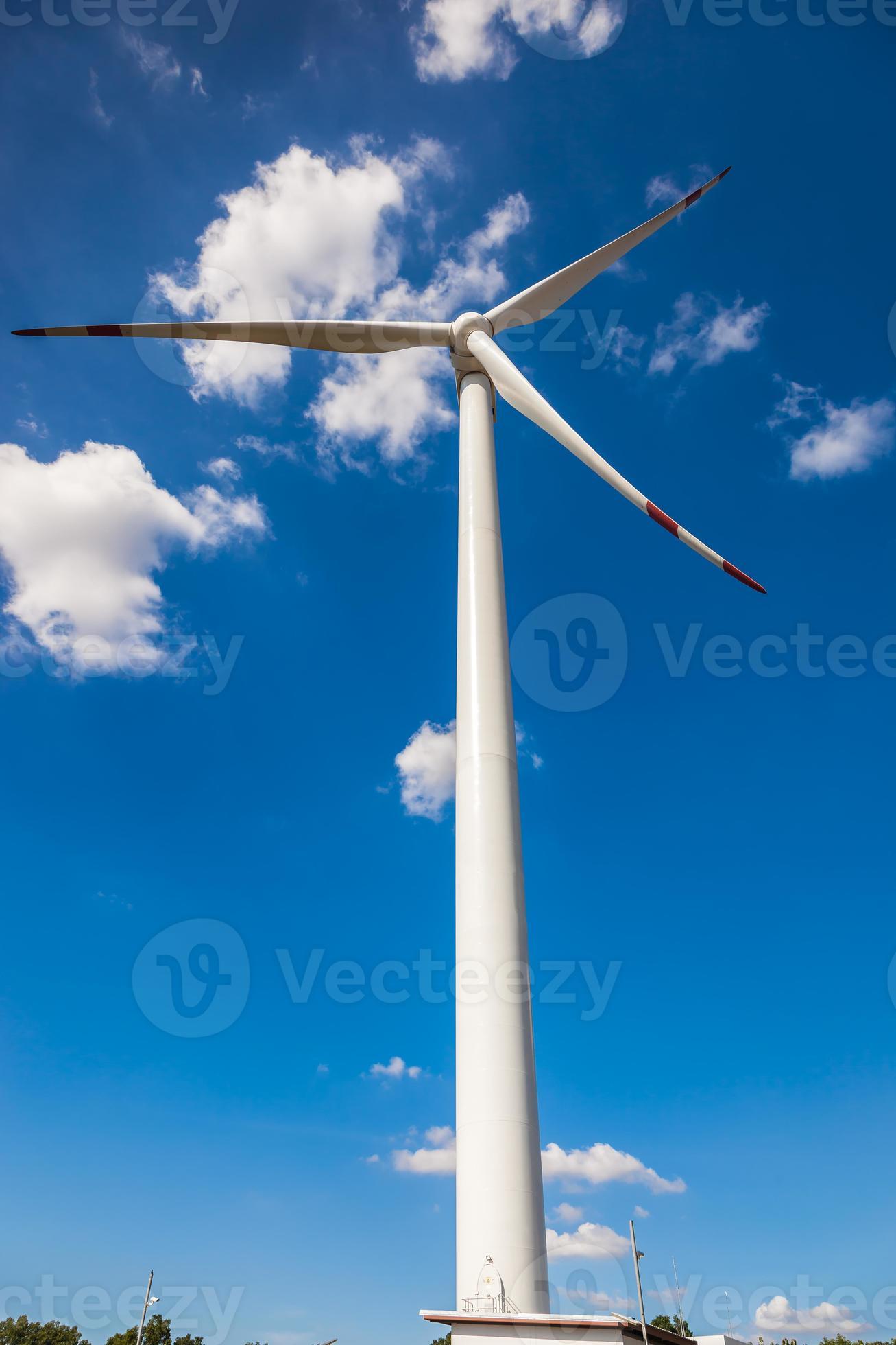 windturbine voor alternatieve energie foto