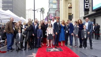 los angeles, 15 dec - ryan reynolds, blake levendig, familie bij de ryan reynolds hollywood walk of fame star ceremonie in hollywood en highland op 15 december 2016 in los angeles, ca foto