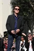 los angeles, 9 feb - paul mccartney bij de hollywood walk of fame ceremonie voor paul mccartney bij capital records building op 9 februari 2012 in los angeles, ca foto