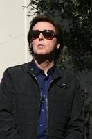 los angeles, 9 feb - paul mccartney bij de hollywood walk of fame ceremonie voor paul mccartney bij capital records building op 9 februari 2012 in los angeles, ca foto