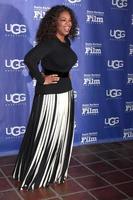 santa barbara, 5 februari - oprah winfrey op het santa barbara internationale filmfestival eert oprah winfrey in arlington theater op 5 februari 2014 in santa barbara, ca foto