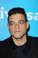 los angeles, 12 aug - rami malek bij de nbcuniversal 2015 tca zomerperstour in het beverly hilton hotel op 12 augustus 2015 in beverly hills, ca foto