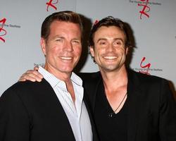 los angeles, jun 4 - peter bregman, daniel goddard arriveert op 4 juni 2013 in los angeles, ca. foto