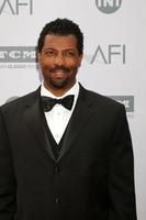 los angeles, jun 9 - deon cole bij het amerikaanse filminstituut 44th life achievement award gala eerbetoon aan john williams in het dolby theater op 9 juni 2016 in los angeles, ca foto