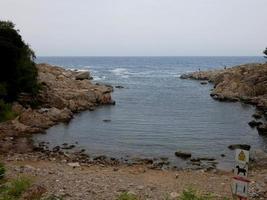 kleine baai aan de Catalaanse costa brava, catalonië, spanje foto