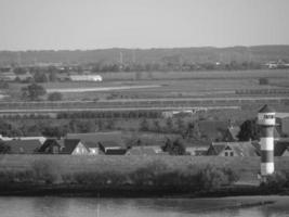 hamburg en de rivier de elbe foto