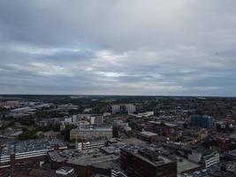 prachtige luchtfoto van centrale luton stad van engeland uk, stadscentrum van londen luton foto