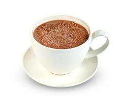 warme chocolademelk met koffiekopje geïsoleerd op een witte achtergrond, inclusief uitknippad foto