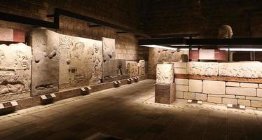 houtsnijwerk in museum van Anatolische beschavingen, Ankara foto