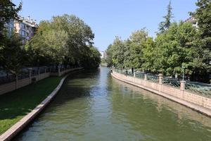 porsuk rivier in eskisehir foto