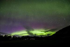 noorderlicht boven ijsland foto