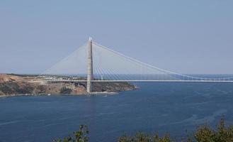 yavuz sultan selim brug in istanbul foto