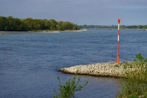 de rivier de Rijn bij wesel foto