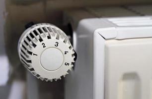 close-up van radiator en centrale verwarming foto