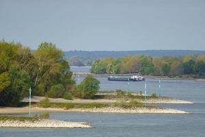 de rivier de Rijn bij wesel foto